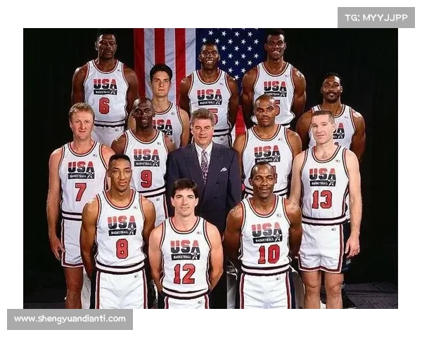 帕纳辛奈科斯篮球俱乐部：希腊篮球历史的辉煌与欧洲篮坛的强大影响力